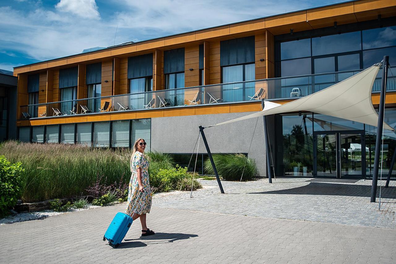 Hotel Bonifacio Spa&Sport Resort Sochocin Eksteriør bilde