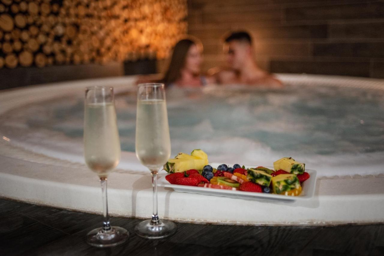 Hotel Bonifacio Spa&Sport Resort Sochocin Eksteriør bilde